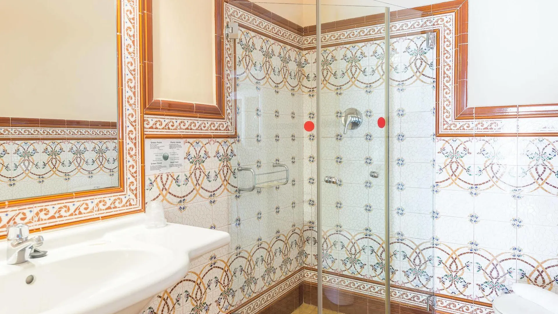 Hotel Noucentista Sitges Spagna