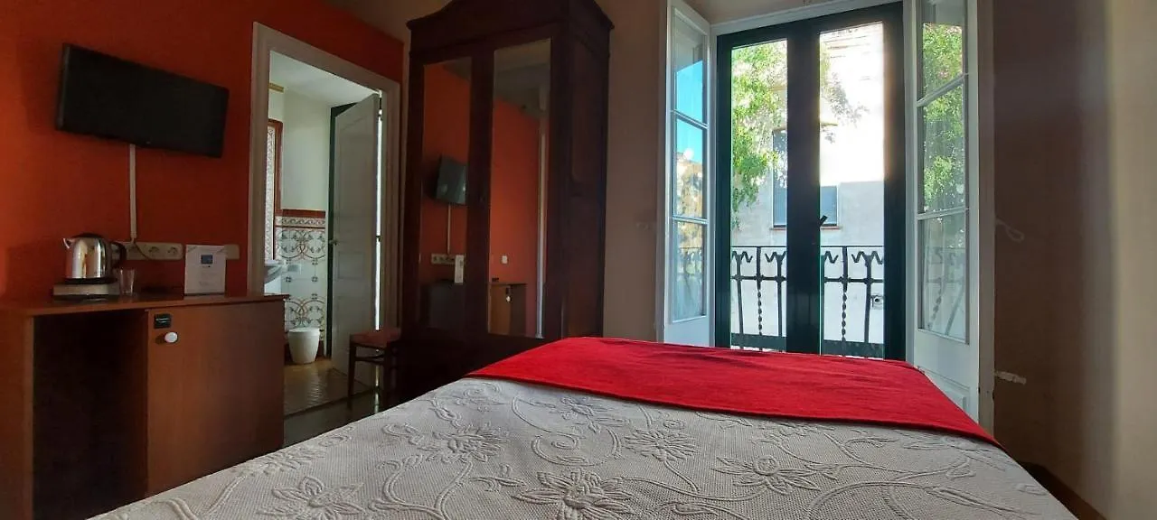 Hotel Noucentista Sitges 2*,